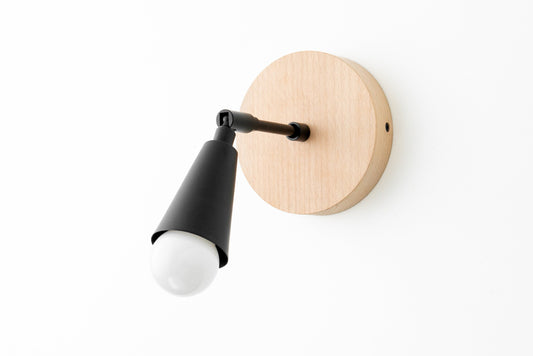 SCONCE MODEL No. 9527