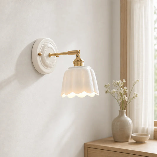 Sidney Vintage Flower Ceramic Wall Sconce