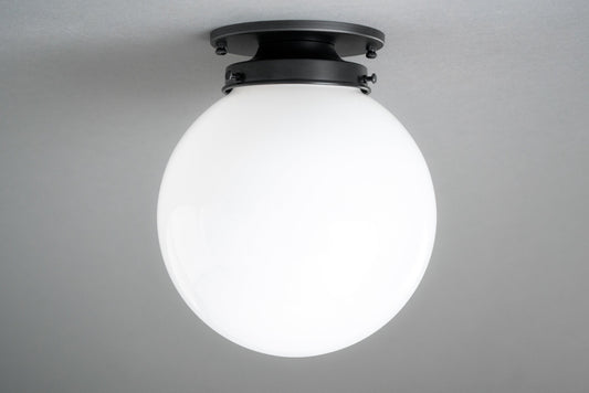 CEILING LIGHT MODEL No. 5677