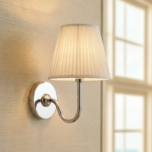 Classic Retro Pleated Fabric Shade Wall Sconce