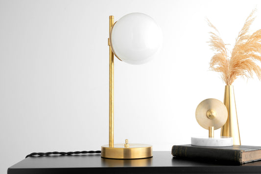 Table Lamp Model No. 5814