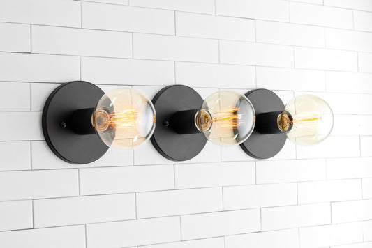 CEILING LIGHT MODEL No. 2057