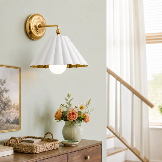 Pled Farmhouse Gold Leaf Scallop Wall Sconce