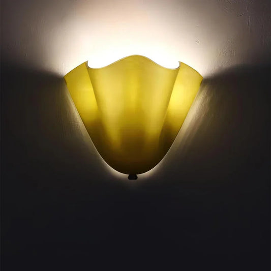 Beatrice Mid-Century Modern Seashell Glass Wall Sconce