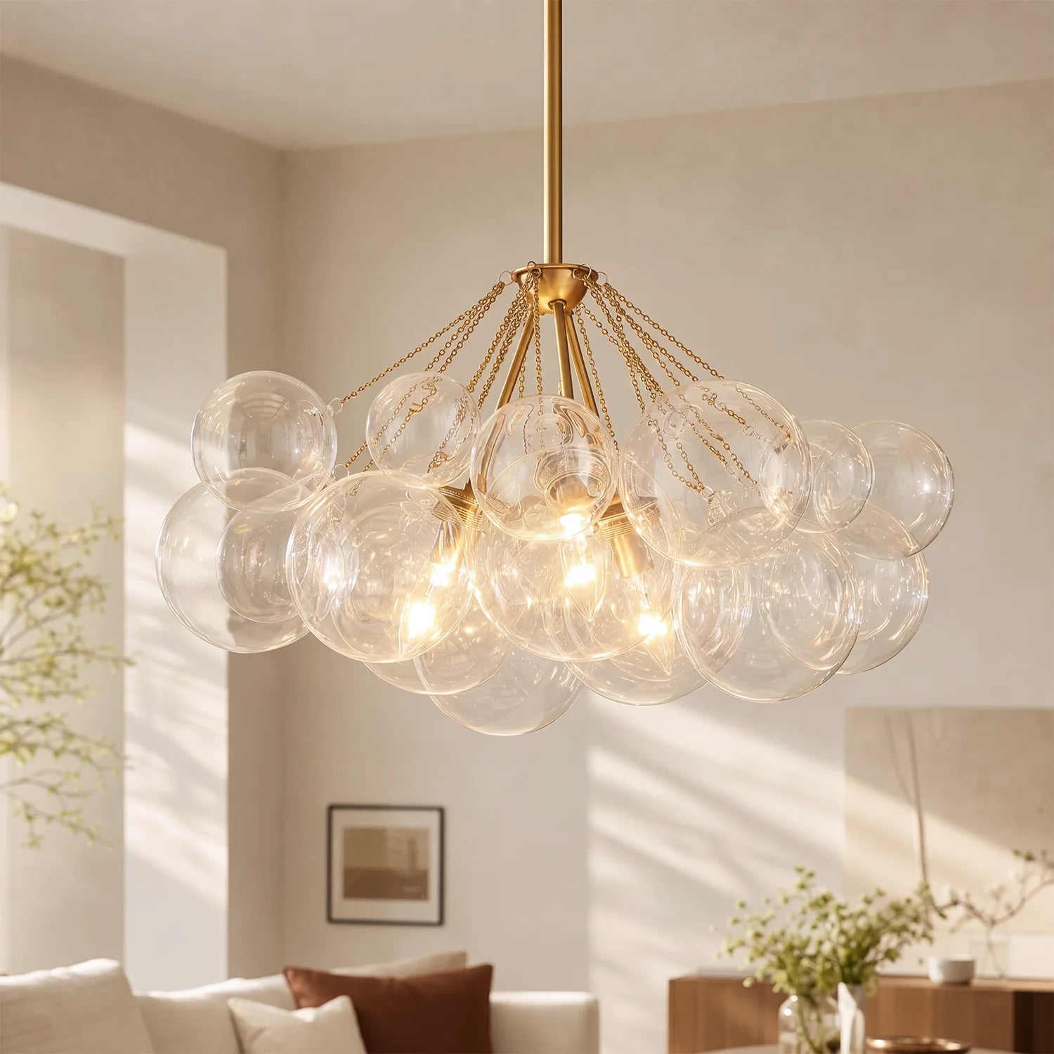 Brennan Modern Clear Glass Bubble Chandelier3.webp__PID:3fde03a5-f7fd-4c56-998f-8de11d8b0c75
