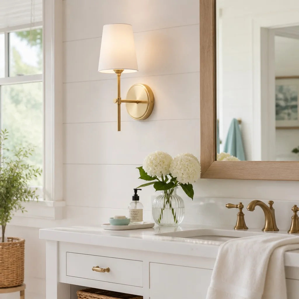 Briony Minimalist Fabric Metal 1-light Wall Sconce119.webp__PID:ad62a8ba-2afa-4f62-8838-d5cc789808d1