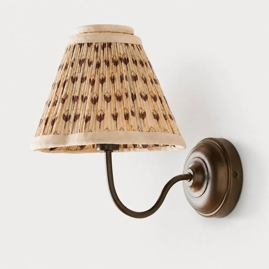 Drenor Vintage Farmhouse Fabric Pleated Wall Light