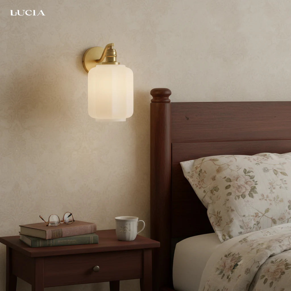 Glauce Modern Lantern Glass Brass Wall Sconce (6).webp__PID:8e821f38-c8a1-4555-8c50-610735cfdcc2