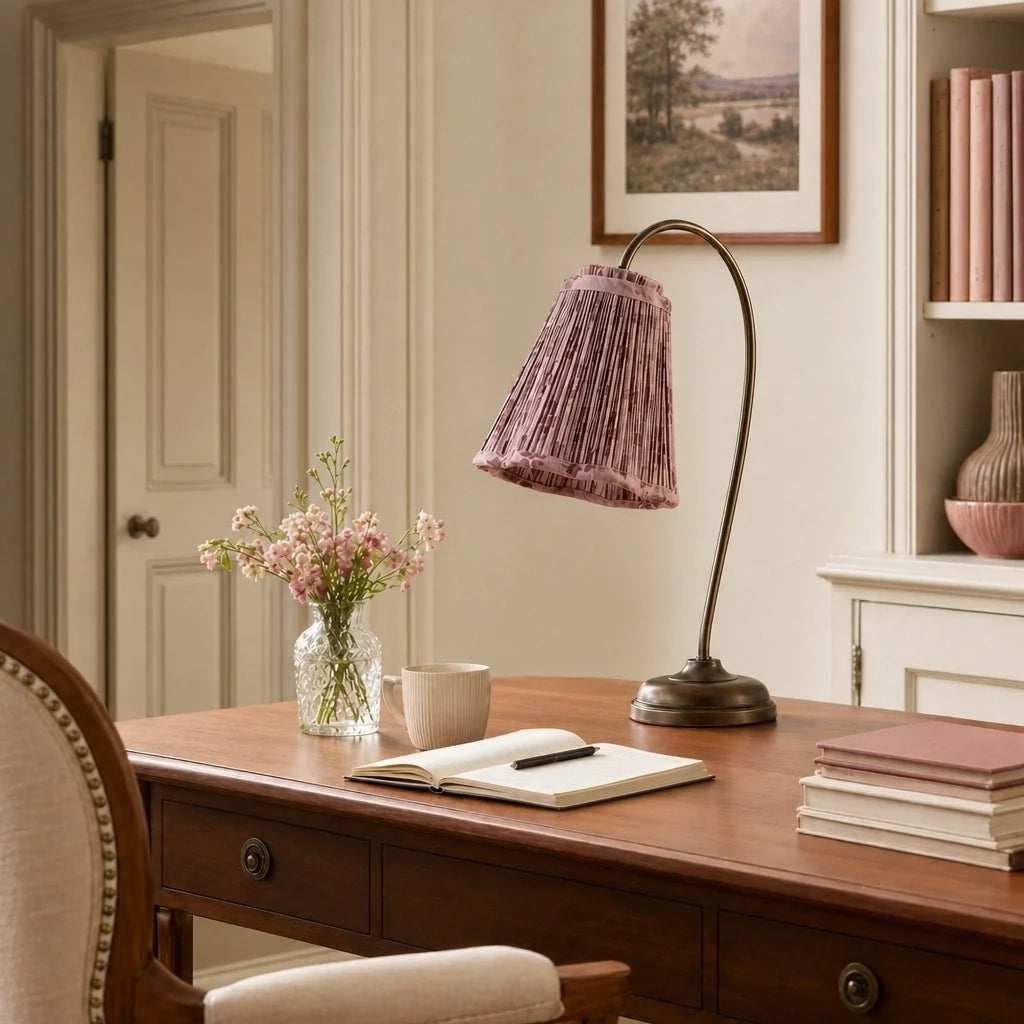 Myrko Vintage Elegant Drum Linen Table Lamp.webp__PID:cf0bd622-d972-4101-a2ec-a55d8d352e9d