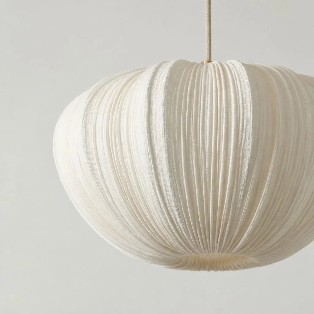 Sloane Minimalist Linen Pendant Light5.webp__PID:aeee8ffe-8173-4a7e-8cf7-447dc01445cd