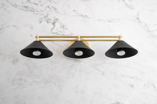 VANITY MODEL No. 8662